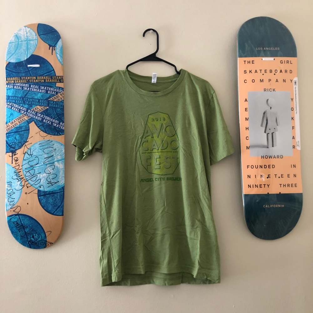 2018 Angel City Brewery Avocado Fest shirt size LG